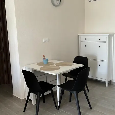 Appartamento Aleksandrova *